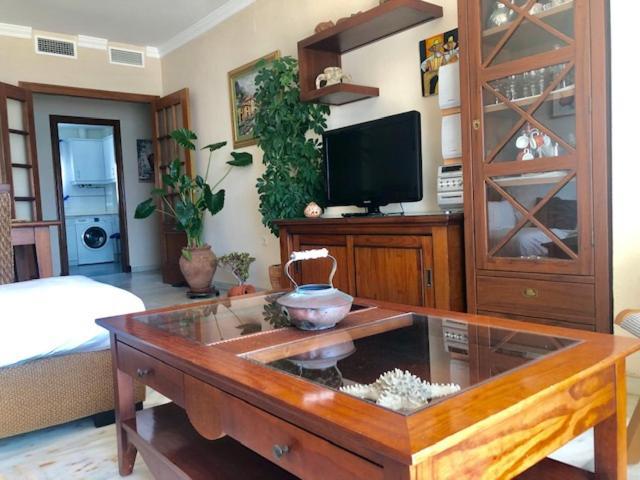 קדיז Gatu Premium Villa Isabel Terraza,Parking,1ºlinea Playa,Wifi,Vista Al Mar , Preferente Mayores De 25 Anos Y Familias מראה חיצוני תמונה